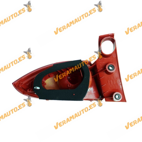 Valeo Pilot | Seat Leon 1P1 from 2009 to 2012 | Rear Rigth Outer Fin | OEM Similar to 1P0945111D