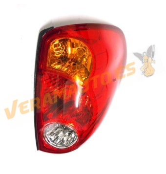 Piloto Mitsubishi L200 Strada del 2005 en Adelante Trasero Derecho