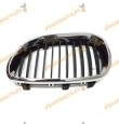 Rejilla de Frente BMW Serie 5 E60|E61 de 2003 a 2010 Izquierda | Borde Cromo | Interior Negro | OEM Similar a 51137027061