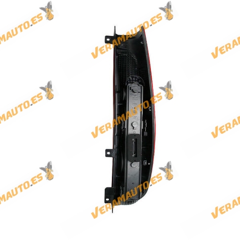 Piloto Trasero Izquierdo HELLA | Mercedes Vito | Viano W639 de 2003 a 2014 | Con Portalámparas | OEM Similar a A6398200164