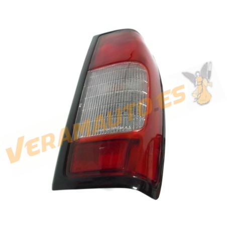 Piloto Nissan Navara Pick Up año 1997 al 2005 Doble Cabina 22 cm de Separacion Entre Soportes Trasero Derecho